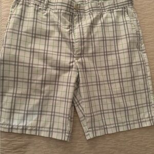 Hogan Men's Plaid Shorts - Gray and Green size 38